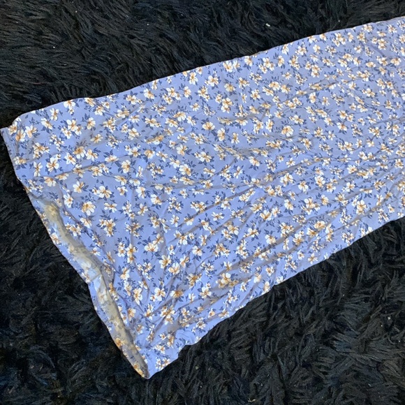 Women’s Socialite Romper - Picture 5 of 5